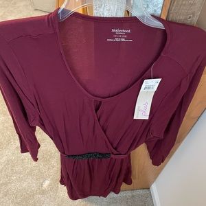 NWT Motherhood Maternity Beaded Scoop Neck Long Sleeve Nursing Top, 1X